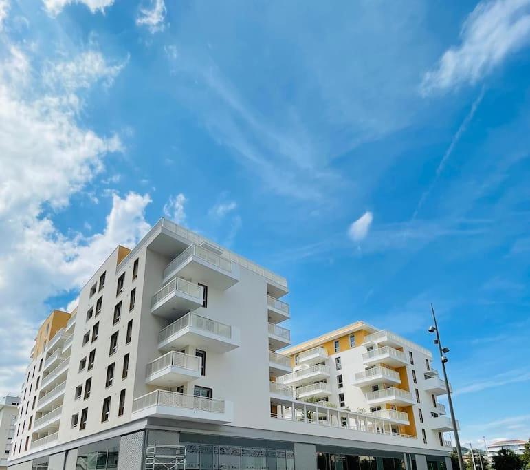 Logement Moderne Luxueux Parking Ac Cote De La Mer Nisa Exterior foto